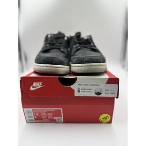 Size 7.5 - Nike Dunk Premium Low Animal Pack - Zebra BS596